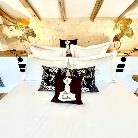 Chateau De Lafont Penzion 4*